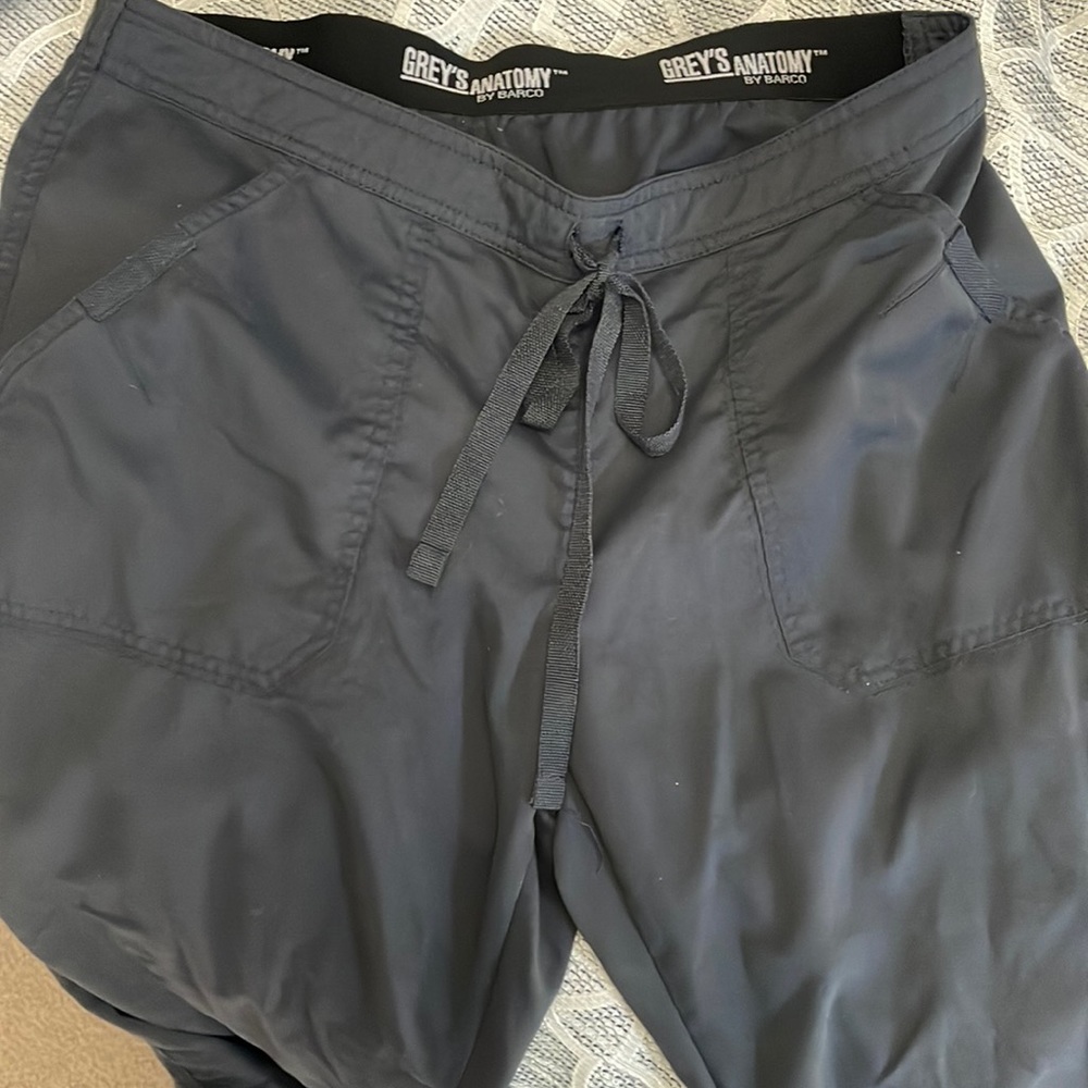 Scrub pants